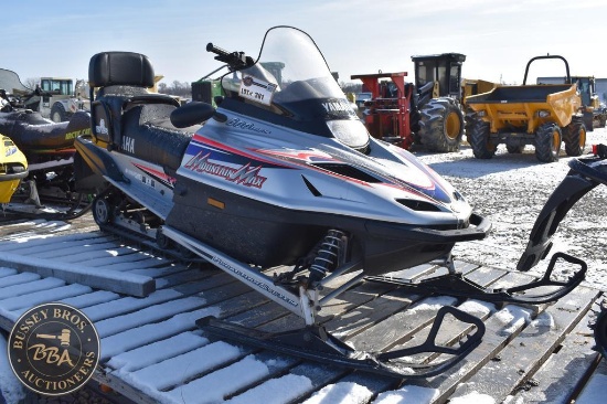 YAMAHA VMAX 600 25872