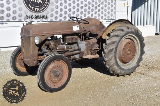 1941 FORD 9N 32331