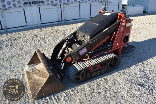 TORO DINGO TX427 32546
