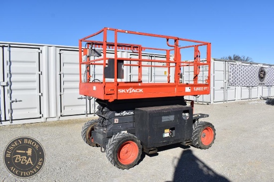 2017 SKYJACK SJ6832RT 32494