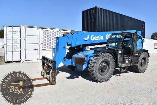 2016 GENIE GTH1056 30903