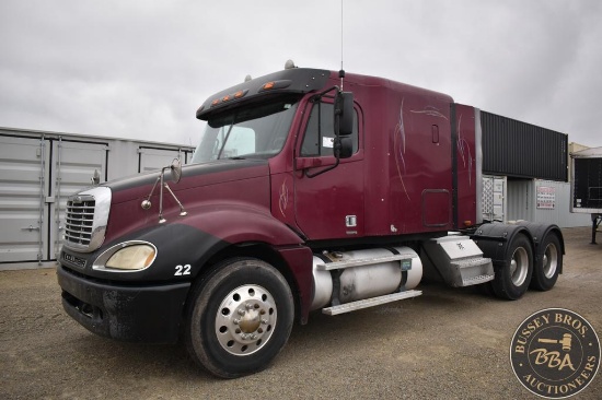 2006 FREIGHTLINER COLUMBIA 120 30943