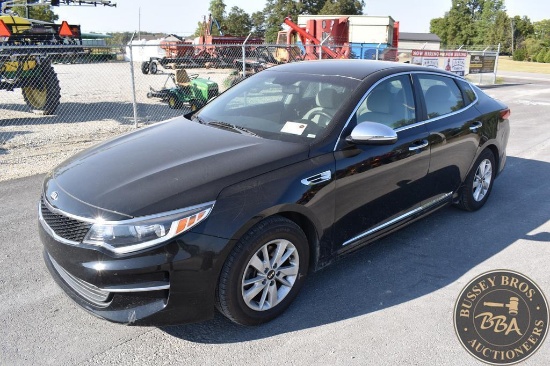 2018 KIA OPTIMA FE 32389