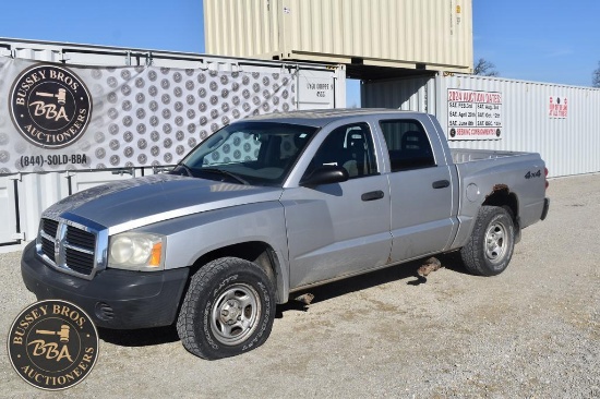 2005 DODGE DAKOTA 32443