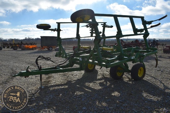 JOHN DEERE 712 32320
