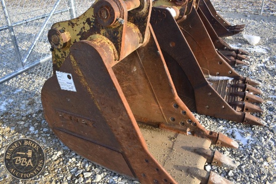 Bucket, Trenching ENTEX 30IN TRACKHOE BUCKET 32533