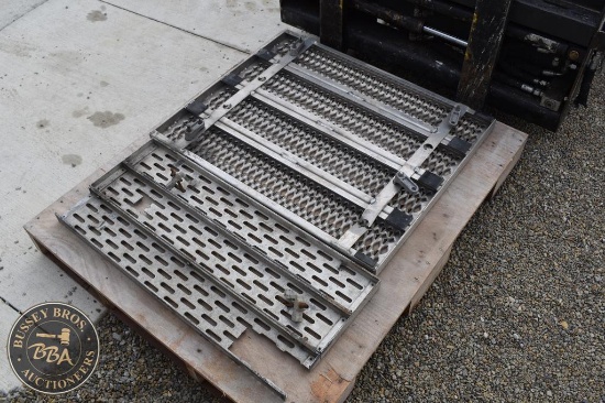 ALUMINUM TRUCK PARTS 33240