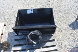 Bucket, Trenching FUTURE 32 INCH HYDRAULIC TILT BUCKET 35007