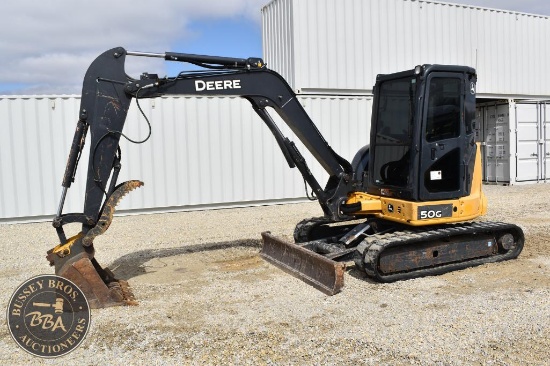 2016 DEERE 50G 33705