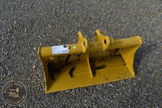 Bucket, Trenching TERAN 42 IN EXCAVATOR BUCKET 33669