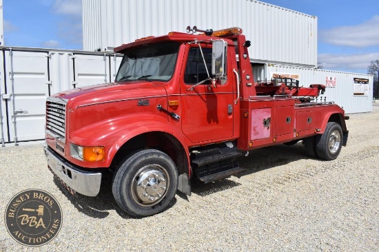 2000 INTERNATIONAL 4700 33711