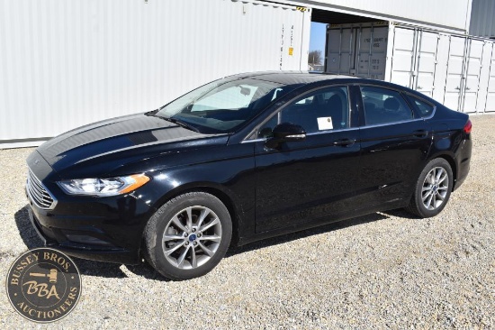 2017 FORD FUSION SE 33642