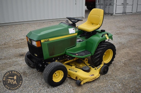 JOHN DEERE 445 RIDING MOWER- 33863