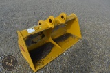 Bucket, Trenching TERAN 72 IN EXCAVATOR BUCKET 33671