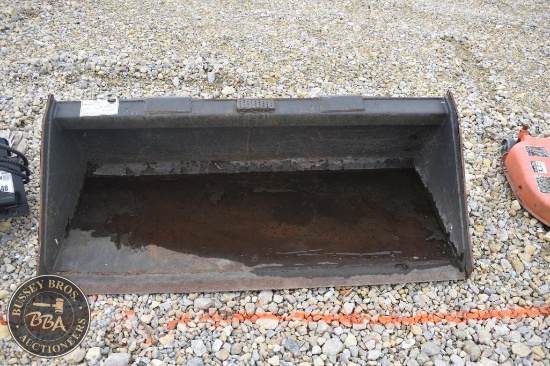 Bucket, Light Material 66INCH SKID STEER BUCKET 36039