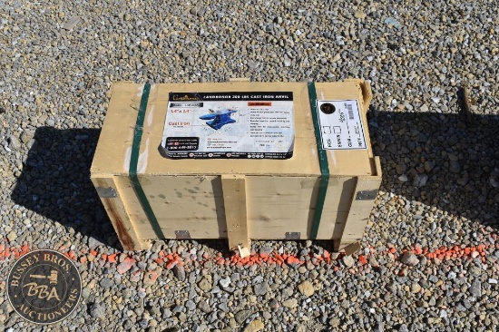 LANDHONOR 200 LB CAST IRON ANVIL 35618