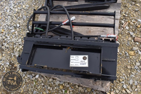 Fork, Pallet FUTURE MINI HYDRAULIC PALLET FORK ATTACHEMENT 35937
