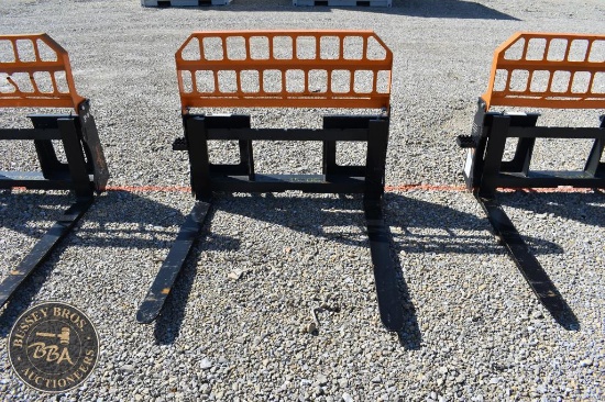 Fork, Pallet LANDHONOR SKID STEER PALLET FORKS 35625