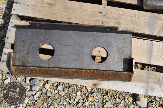 Hitch KIT CONTAINERS WELDABLE MINI SKID STEER PLATE 36287