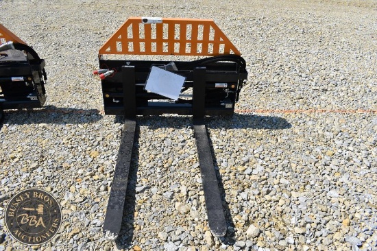 Fork, Pallet WOLVERINE HYDRAULIC PALLET FORK ATTACHMENT 36394