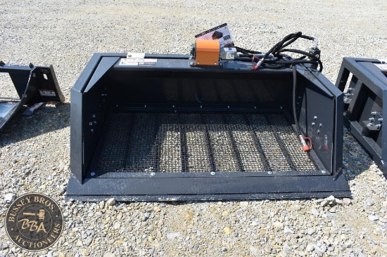 Bucket, Screen WOLVERINE SCREENING BUCKET ATTACHMENT 36425