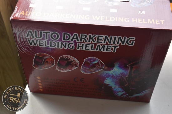 AUTO DARKENING WELDING HELMENT 36452