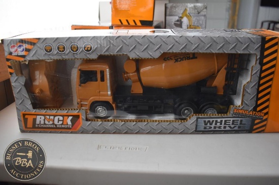 FUTURE RC CONCRETE TRUCK 35797