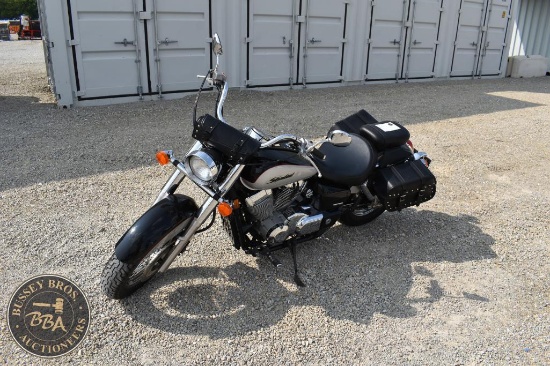 2004 HONDA SHADOW VT750 37189