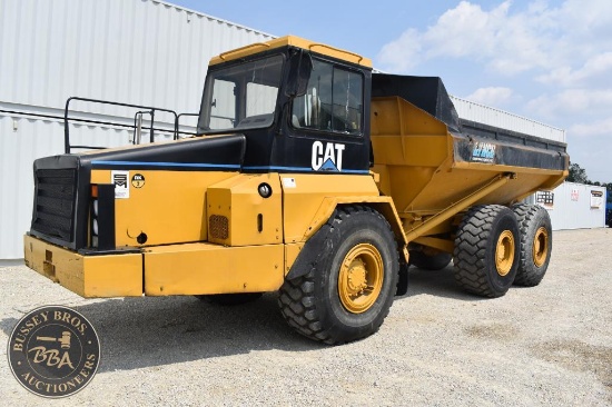 1998 CATERPILLAR D250E 37200