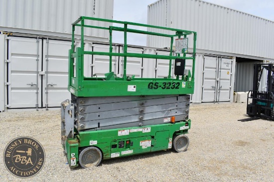 2014 GENIE GS3232 37203