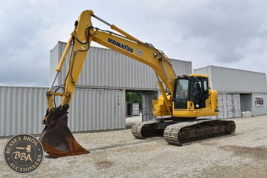 2012 KOMATSU PC228US LC-8 37223