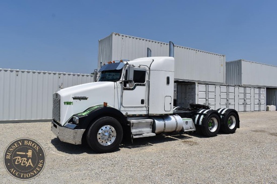 2000 KENWORTH T800 37264
