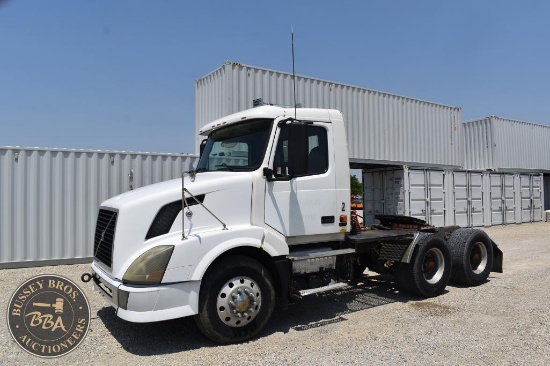2006 VOLVO VNL 37269