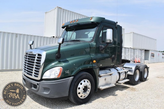 2011 FREIGHTLINER CASCADIA 37301