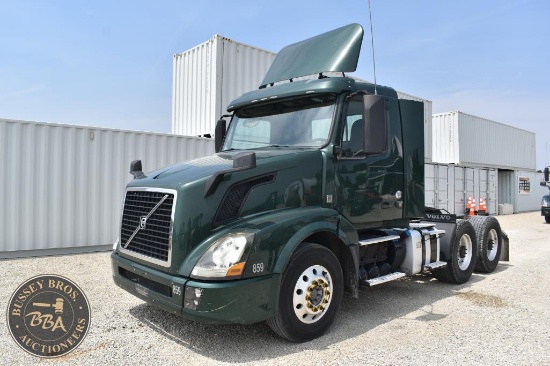 2016 VOLVO VNL 37306