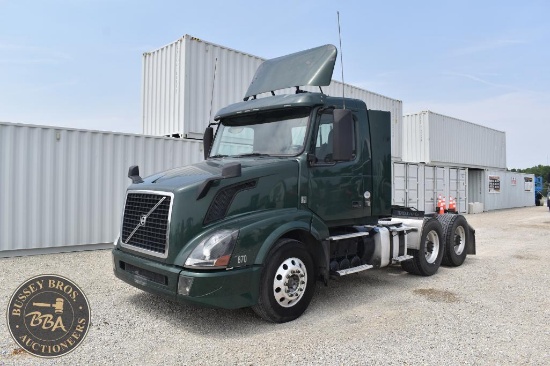 2016 VOLVO VNL 37307