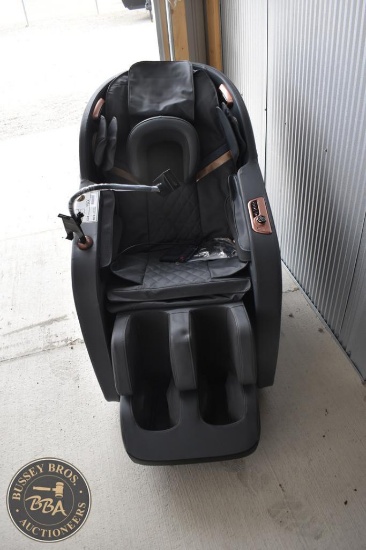 IRMC MASSAGE CHAIR 36195