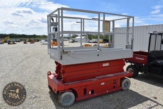 ELECTRIC SCISSOR LIFT 37988