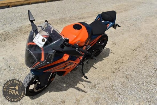 2024 KTM RC390 37974