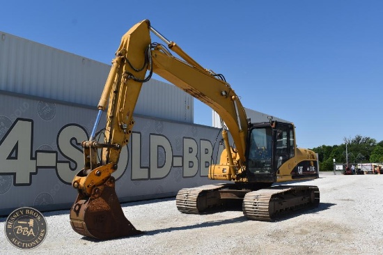 2005 Caterpillar 320cl 46012