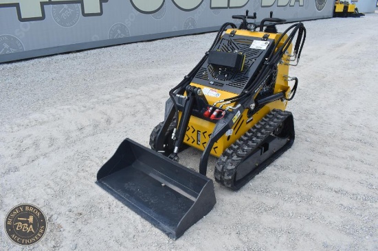 SDLANCH MINI SKID STEER 48494