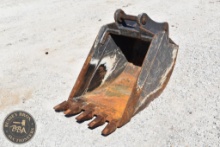 Trenching NEW HOLLAND BACKHOE BUCKET 46816