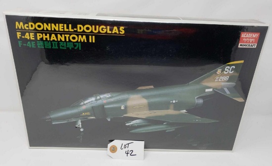 McDonnell Douglas F-4E Phantom II 1/48 scale