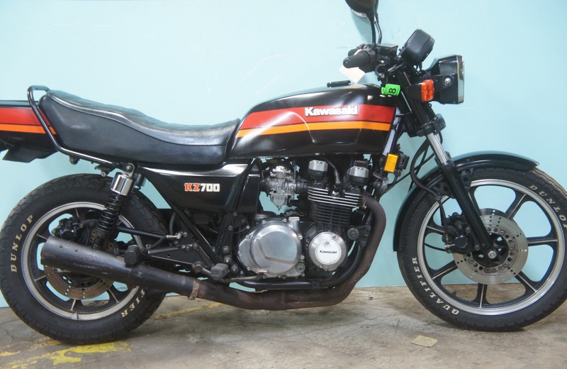 1984 KAWASAKI KZ700 | Proxibid 1984 KAWASAKI KZ700 | Proxibid