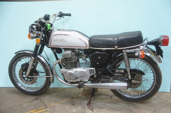 1975 HONDA CB200