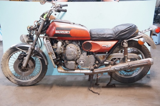 1975 Suzuki RE5