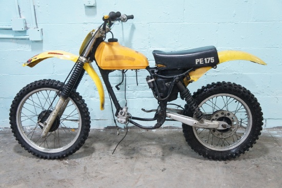 Suzuki RM125