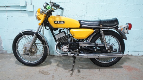 1972 Yamaha CS3 RD200 Electric