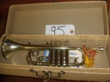 TOY GOLDEN TRUMPET WITH CASE