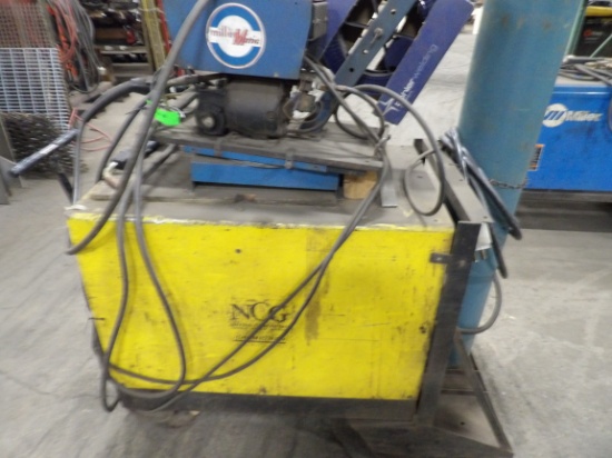 SUREWELD CONSTANT WELDER W / MILLER/MATIC WIRE FEEDER